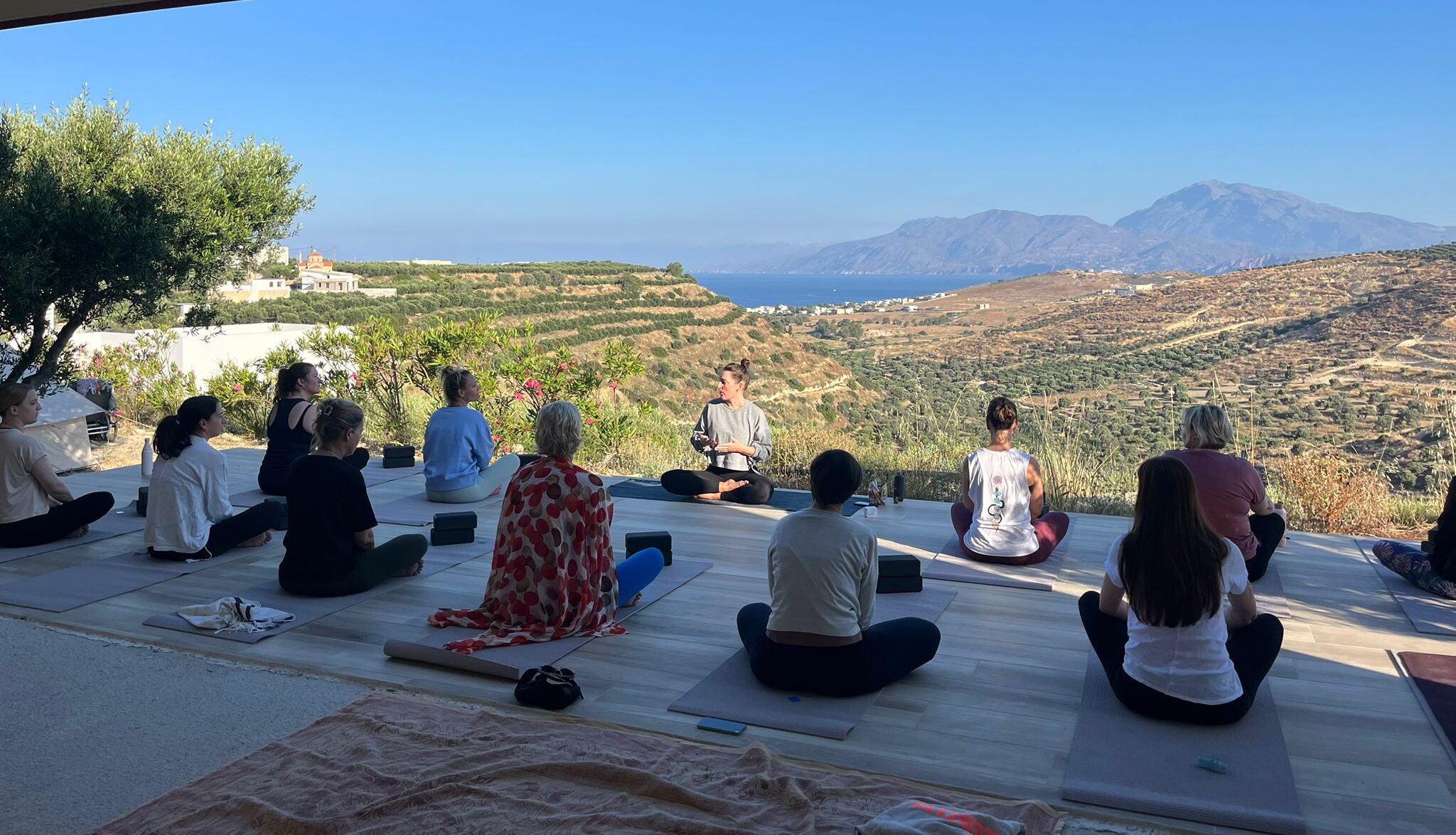 Yoga Terasse mit Ausblick